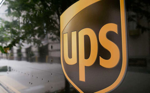 6.7%股息率背后的转折：UPS能否在阵痛中重拾增长？