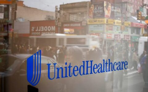 重磅利空释放，股价回撤超50%——联合健康（UnitedHealth）或正酝酿价值回归的最后洗盘