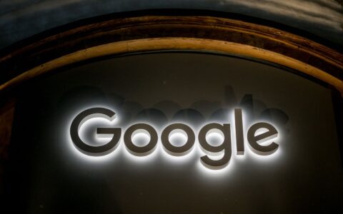 AI 冲击搜索霸主地位，Alphabet 能否凭借云业务与 YouTube 扭转局势？