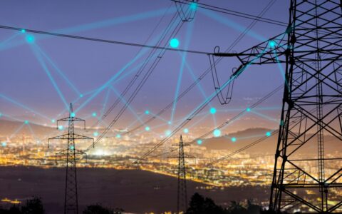 电力才是AI时代的黄金：Applied Digital与Core Scientific的隐形护城河